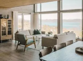 4 Bedroom Amazing Home In Skånevik