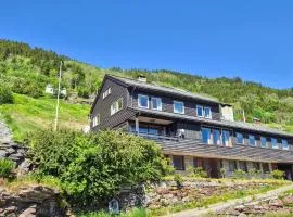 Stunning Apartment In Grimo With Wifi