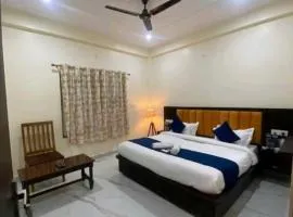 Hotel Nandan - 800 Metres Away From Ram Mandir Ayodhaya