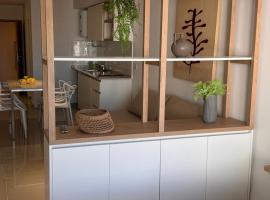 Suit Chalet Santiago, cabin in Santiago del Estero