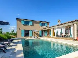 Villa Desire for 10 people in Central Istria with private 53 m2 pool and pet friendly