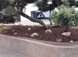 Ferienwohnung Lotti Südpfalz, Hotel in Burrweiler