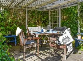 3 Bedroom Nice Home In Trelleborg