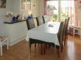 Amazing Home In Säffle With Kitchen