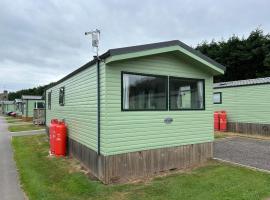 The Retreat at Lido Leisure Park, hotel in Knaresborough
