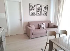 Nuovissimo Appartamento - grande terrazza - ground floor 2