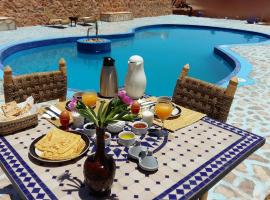 Riad Paradise of Silence, guest house in Aït Benhaddou