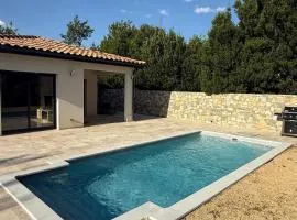 Maison avec piscine, jardin et terrasse - Blauzac