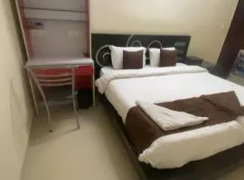Apollo Guest House