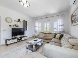 Hometown Apartment 2