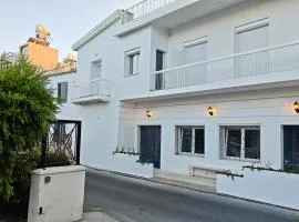 St Lazarus City Hotel