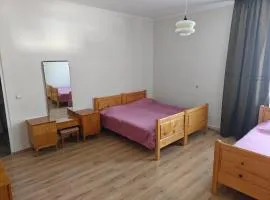 Tuz House R10