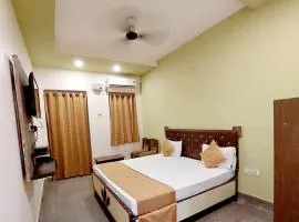 Hotel Gokul Grand