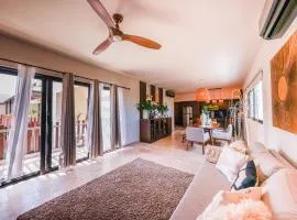Palmares, Luxury Apt with private roof