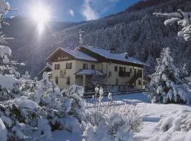 Rosengarden Alpine Residence