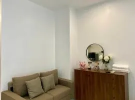 Shi House- Studios BE5 - Wieu Hồ Bơi &Vinhomes Grand Park