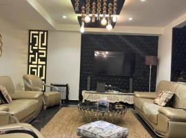 فيلا دوبلكس بمدخل خاص, hôtel à ‘Ezbet `Abd el-Ḥamîd