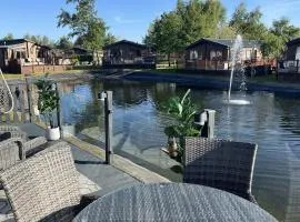 Loluke Lodge on The Lake