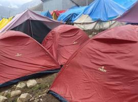 Kedarnath nandi base camp 2, Hotel in Kedārnāth