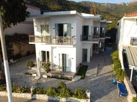 Oceanis Hotel Tyros