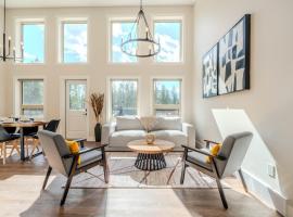 Mountain View Hideaway - BBQ, Beach Access, hotel di Invermere