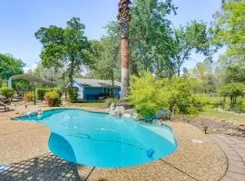 10 Mi to Redding Serene Escape with Spacious Yard!