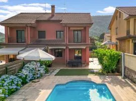 Casa Gredos- Chimenea , Setas , BBQ , Relax