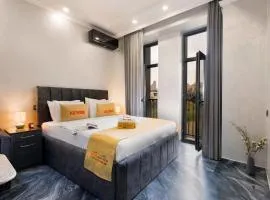 KeyGo #0018 I 1 Bedroom I Near St Sarkis Church