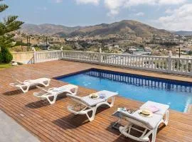 Casa Magnolia 4BR, Pool, BBQ & Sea View