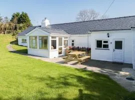 Bryn Eithin - Cottage