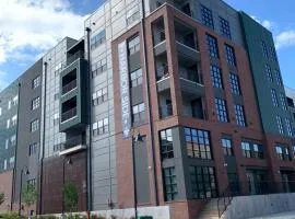 Harbor Haven, Just 2 miles from Beale!