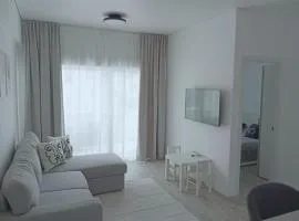 Apartamentos playa Romanilla