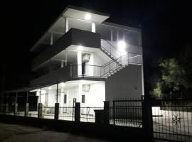 Apartmani Stanojević Čanj, hotel v destinaci Čanj