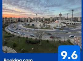 Luxury Inn: 3BR Amazing View in Madinaty B6, hotel em Madinaty