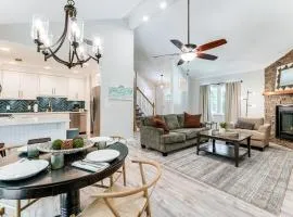 about 1 Mi to Dtwn Alpharetta Home with Screened Porch!