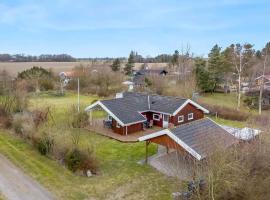 Spacious, Bright, 400M From The Beach With Sauna, hotell sihtkohas Nakskov
