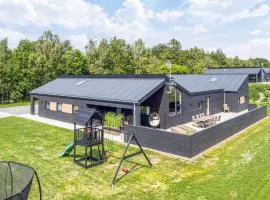 5 star holiday home in Glesborg