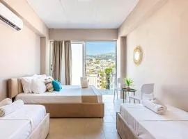 Himara City 52 - Central & Beach Access