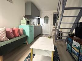 Maisonnette neuve, centre-ville, 20mn de Paris、エルブレのヴィラ