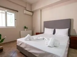 Kymata Seaside Retreat-10 min From Airport-2 min From Beach