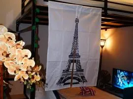 Cozy Loft Bed Mini Studio Golf View