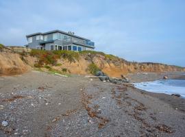 Blue Haven-Oceanfront Stay Near Cambria & Beaches, ξενοδοχείο σε San Simeon