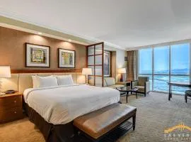 MGM Signature-22-604 Jacuzzi Studio