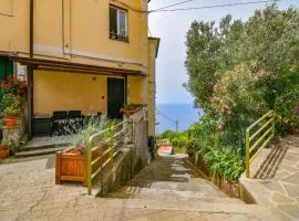 2 Bedroom Gorgeous Home In Bonassola