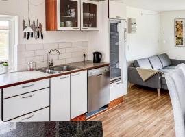 Holiday Home Bakken, hotel in Fanø