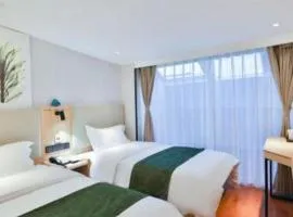 GreenTree Inn Express Beijing Dongcheng District Beixinqiao Metro Station Gui Street