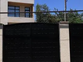 Modern 3-story Private House