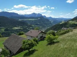 HAUSERHOF CHALET in Villanders - moderne Wohnungen mit 2 Badezimmer und 2 Schlafzimmer