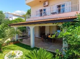 Apartment Huanita