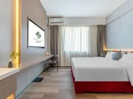 Yoya Hotel